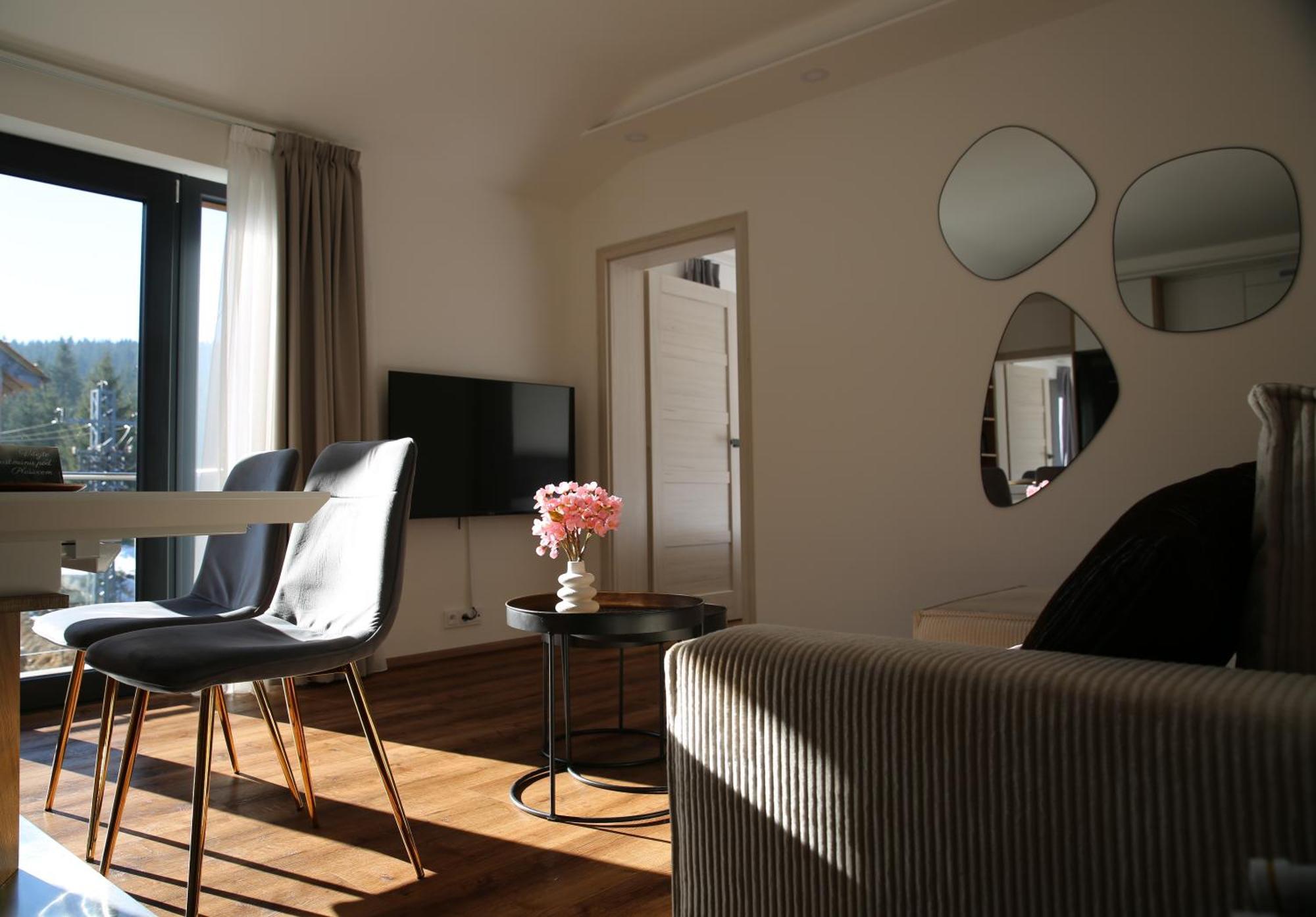 Apartman Pod Plesivcem Абертами Екстер'єр фото